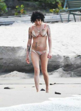 Amy Winehouse At The Beach